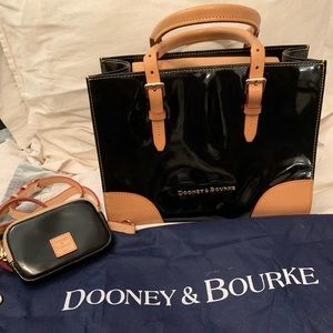 NWOT | Patent Leather Dooney & Bourke